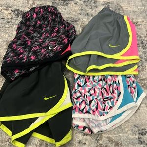 Girls Nike short lot